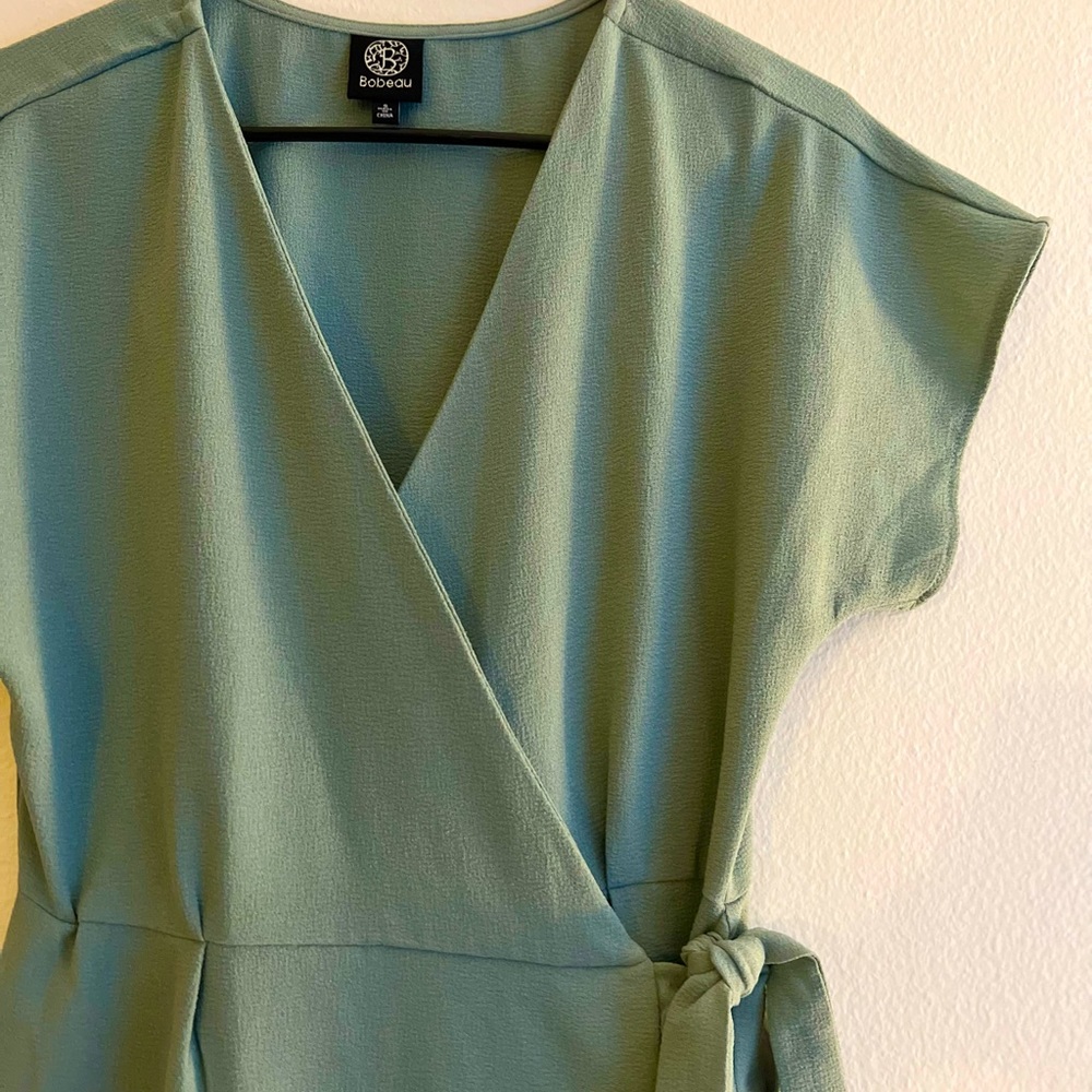 Bobeau Wrap Dress - Picture 2 of 4